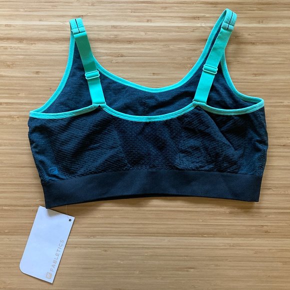 NWT Fabletics Alena Sports Bra - Picture 4 of 5